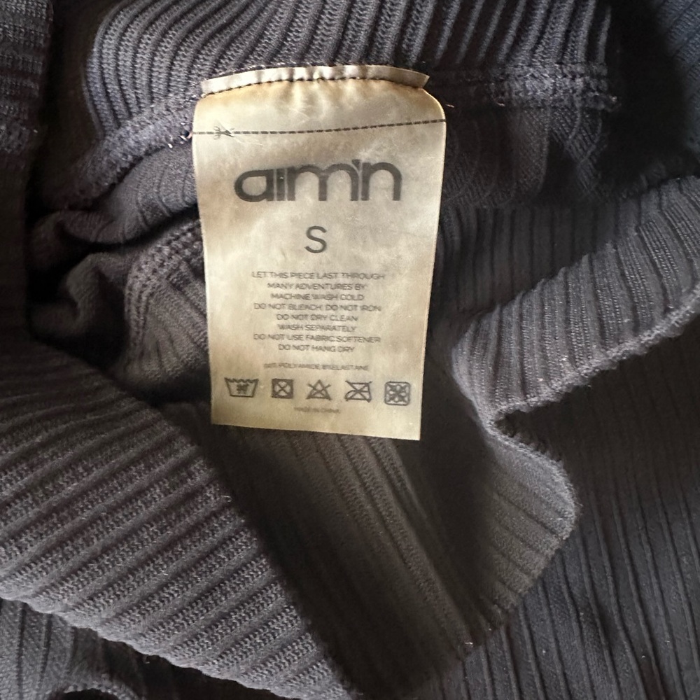 Aimn set - Picture 3 of 4